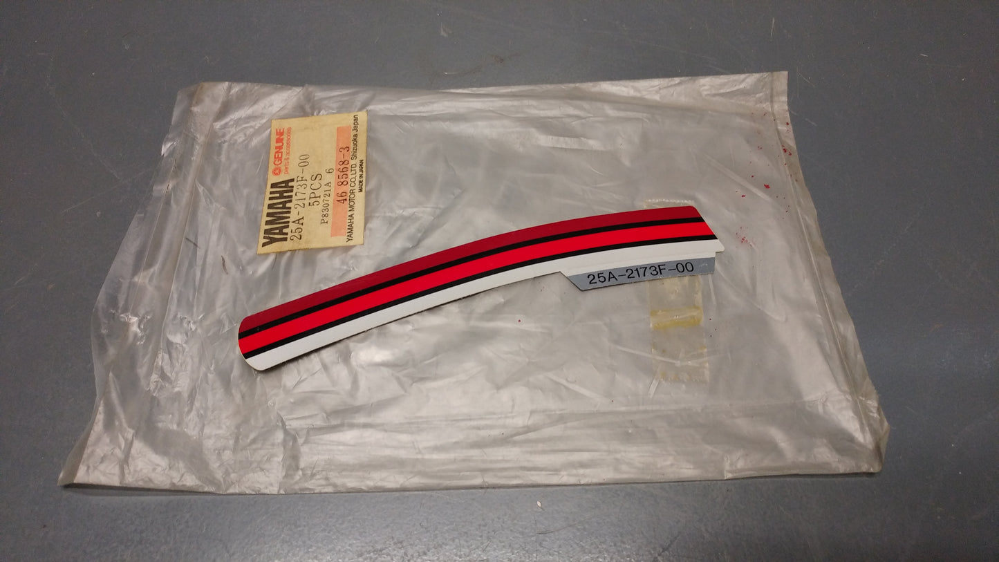 Yamaha genuine nos xt side cover decal pn 25a-2173f-00