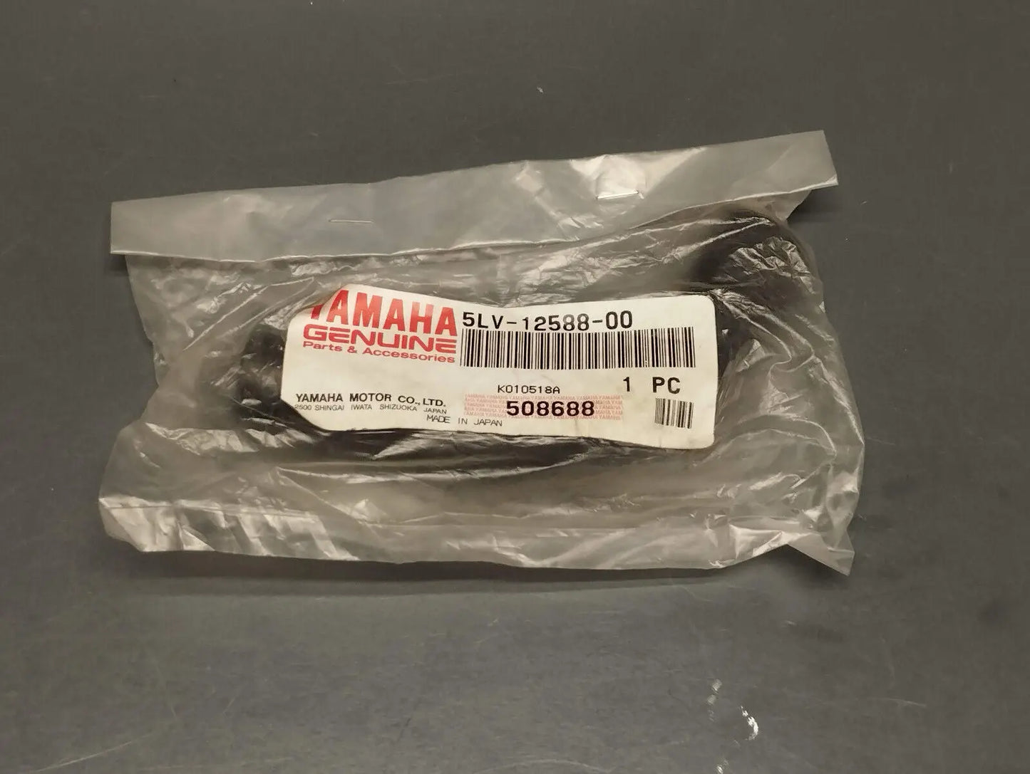 Yamaha genuine new fz1 fzs fazer radiator hose 5 pn 5lv-12588-00
