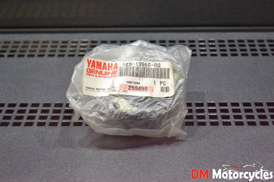 Yamaha genuine new yzf r6 1999 - 2002 carburetor joint 1 pn 5eb-13586-00