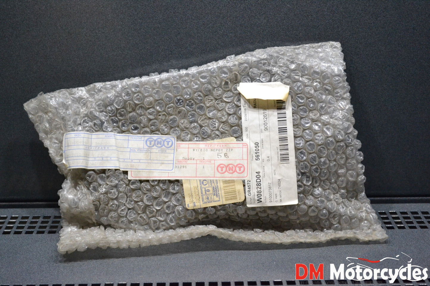 Piaggio genuine new zip sp radiator assy pn 561050
