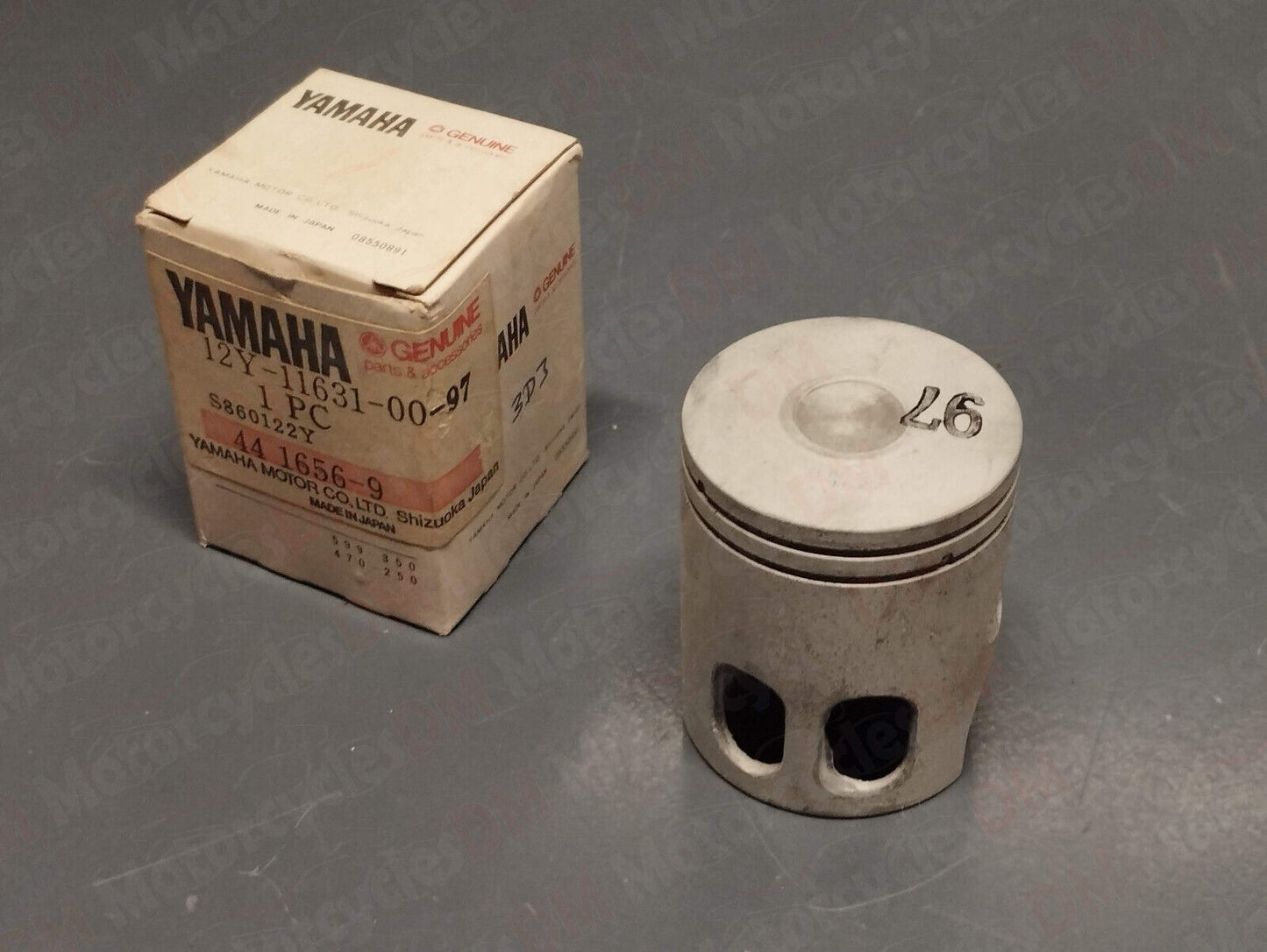 Yamaha genuine nos dt 50 1986 piston standard size pn 12y-11631-00-97