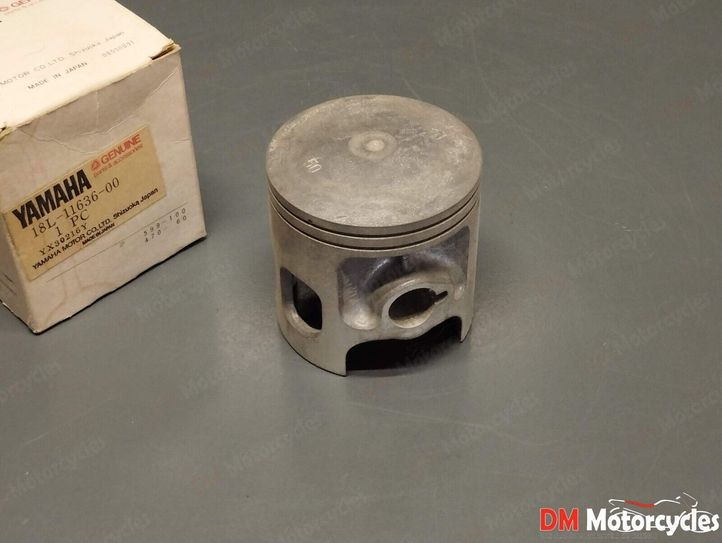 Yamaha genuine nos dt175 dt 175 0.50 oversize x1 piston pn 18l-11636-00