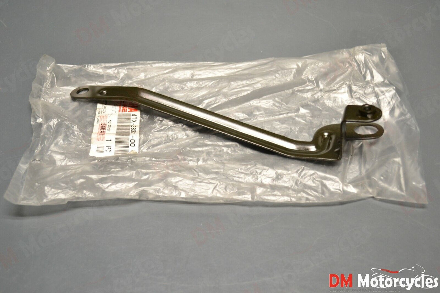 Yamaha genuine new tdm850 tdm 850 fairing support stay bracket pn 4tx-28321-00