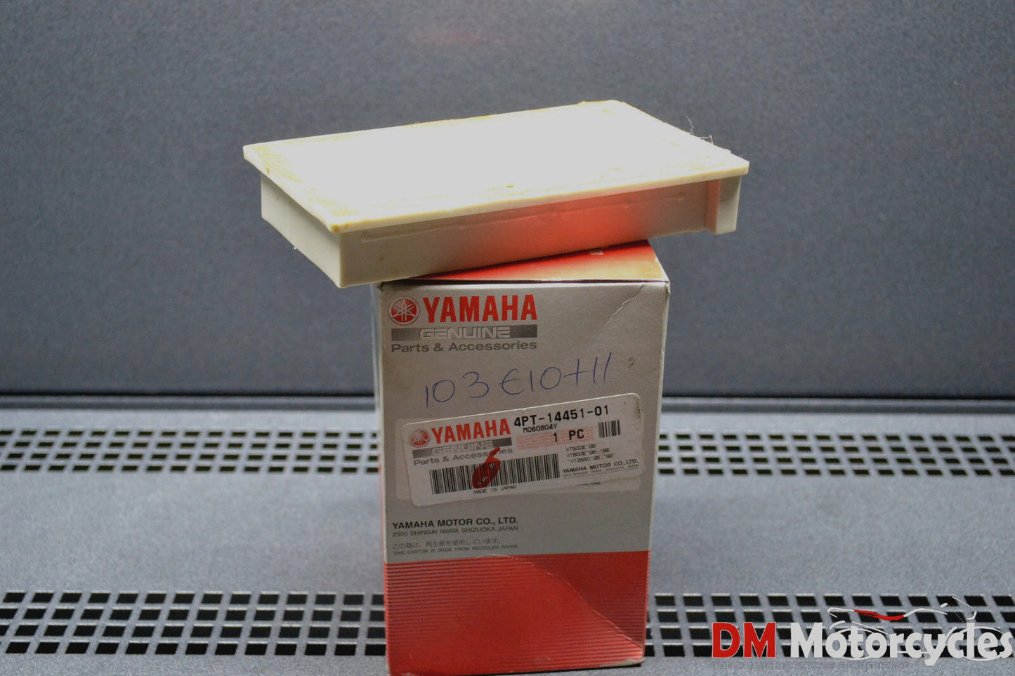 Yamaha genuine new xt600 xt 600 1996 - 2003 air filter pn 4pt-14451-01