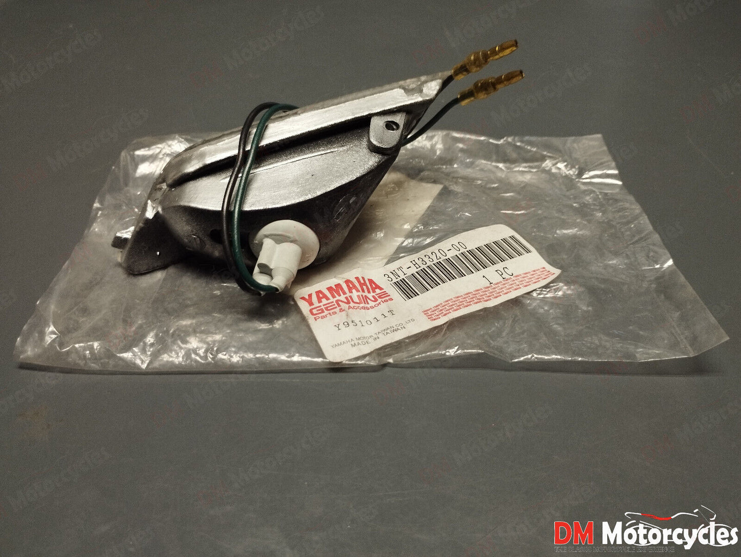 Yamaha genuine new ct50 front right turn signal pn 3nt-83320-00