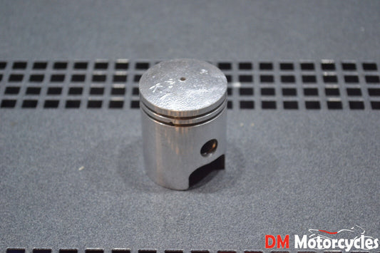 Yamaha genuine nos sa50 passola 0.25 oversize piston pn 4k5-11635-01