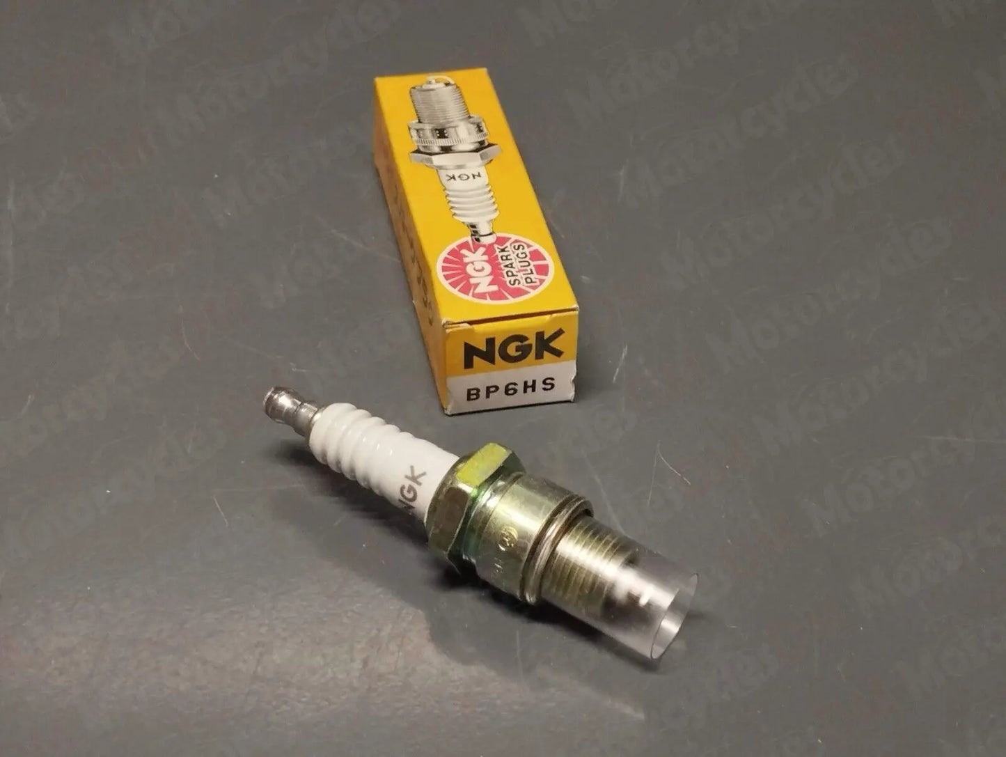 New NGK BP6HS Spark Plug x1