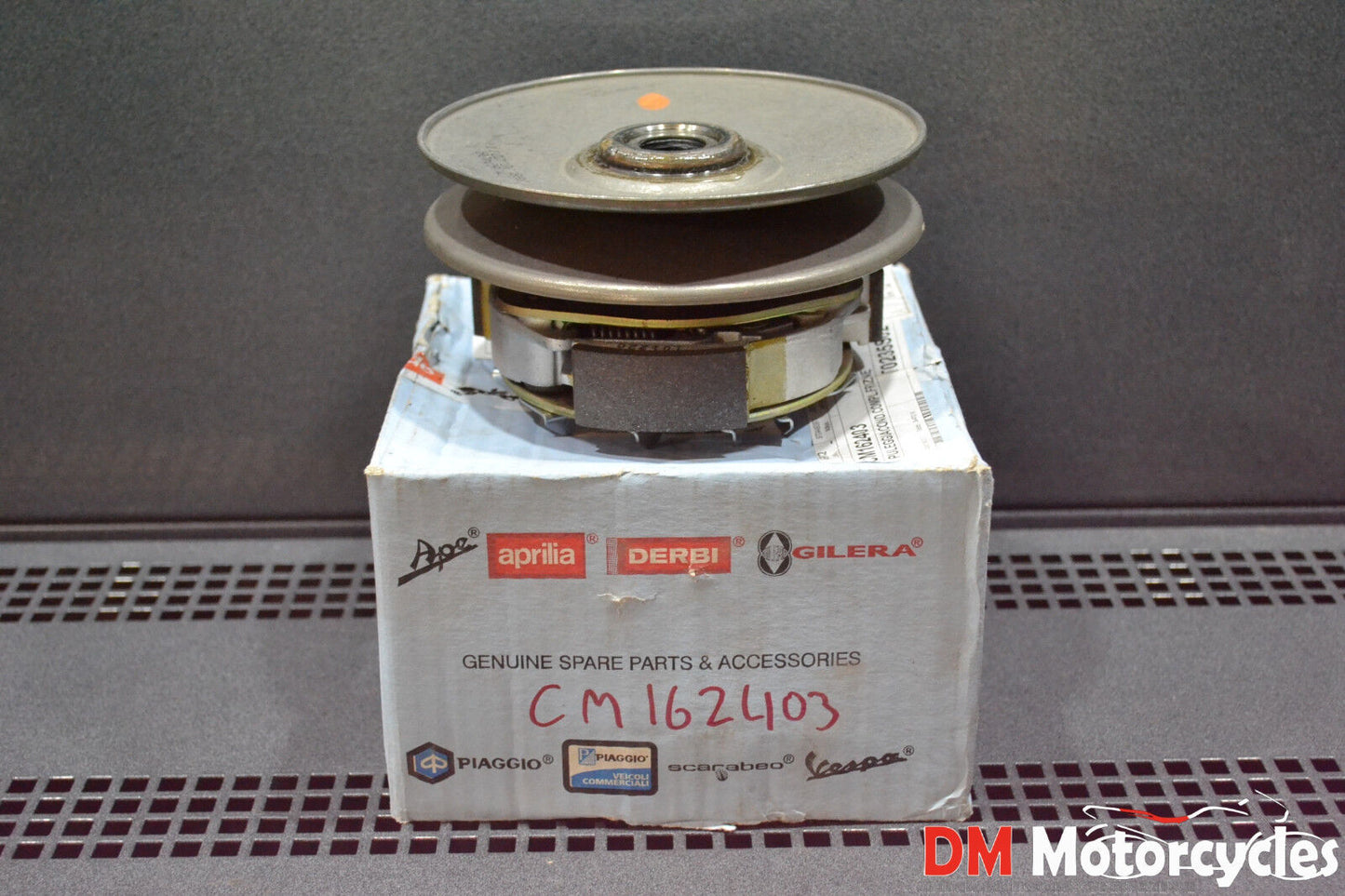 Piaggio genuine vespa gts gilera runner atlantic secondary pulley pn cm162403