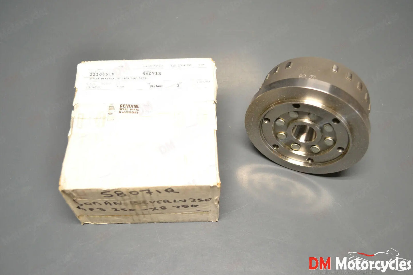 Piaggio genuine new Beverly x9 400 500 rotor Fly wheel pn 58040r