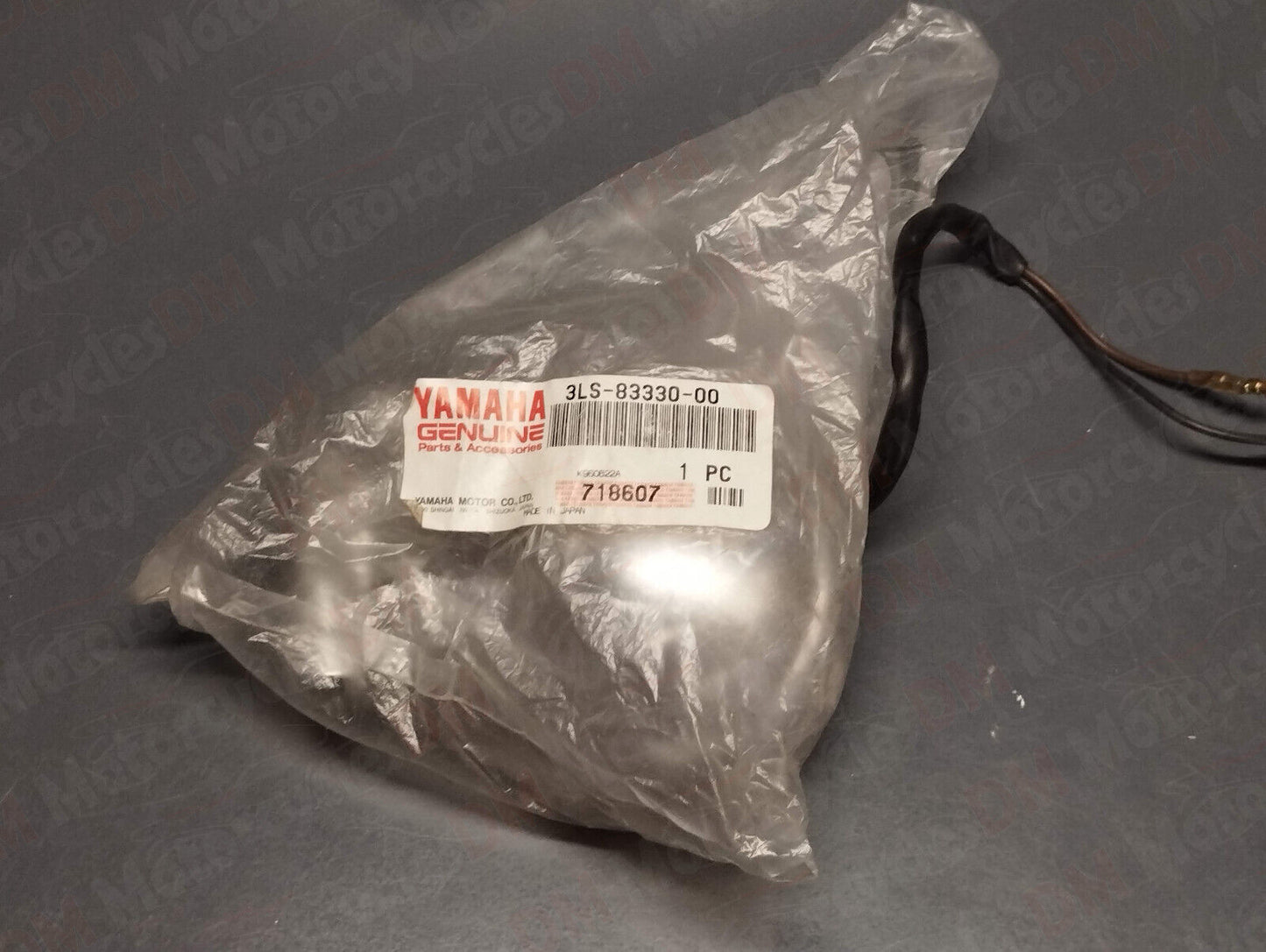 Yamaha genuine new xv 125 240 250 rear left turn signal pn 3ls-83330-00