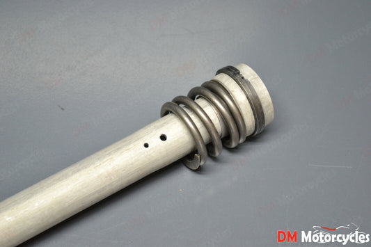 Yamaha genuine nos yz125 yz 125 1985 fork cylinder pump pn 55y-23170-m0