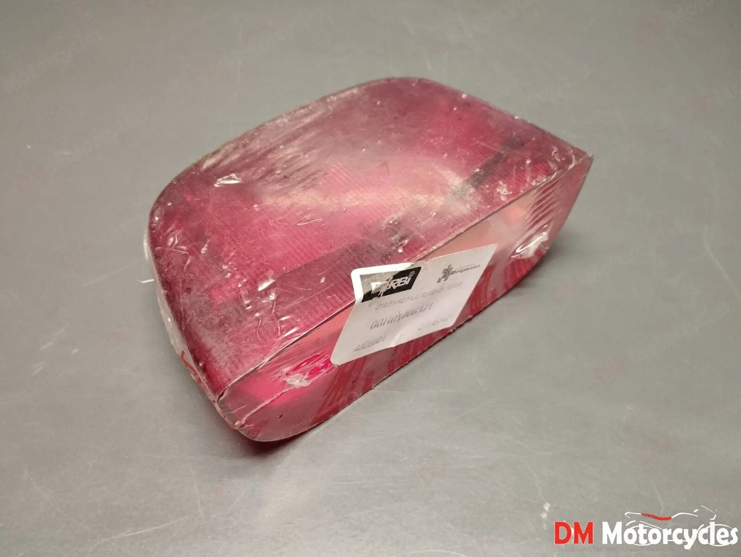 Derbi genuine new senda 50 r sm 2000 - 2016 tail light complete pn 00h01006321