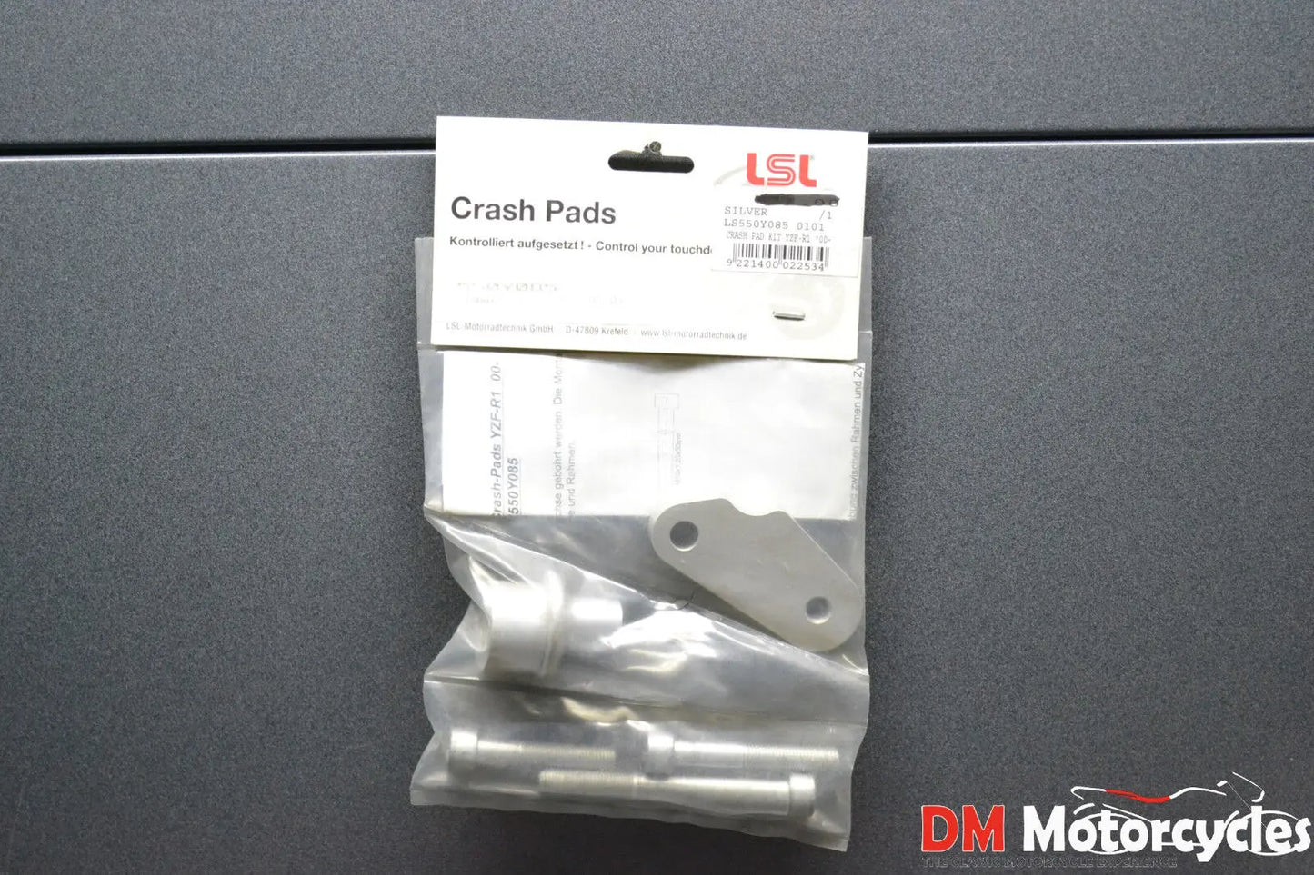 Lsl genuine crash protector mounting kit yamaha r1 00 - 01 pn ls550y085