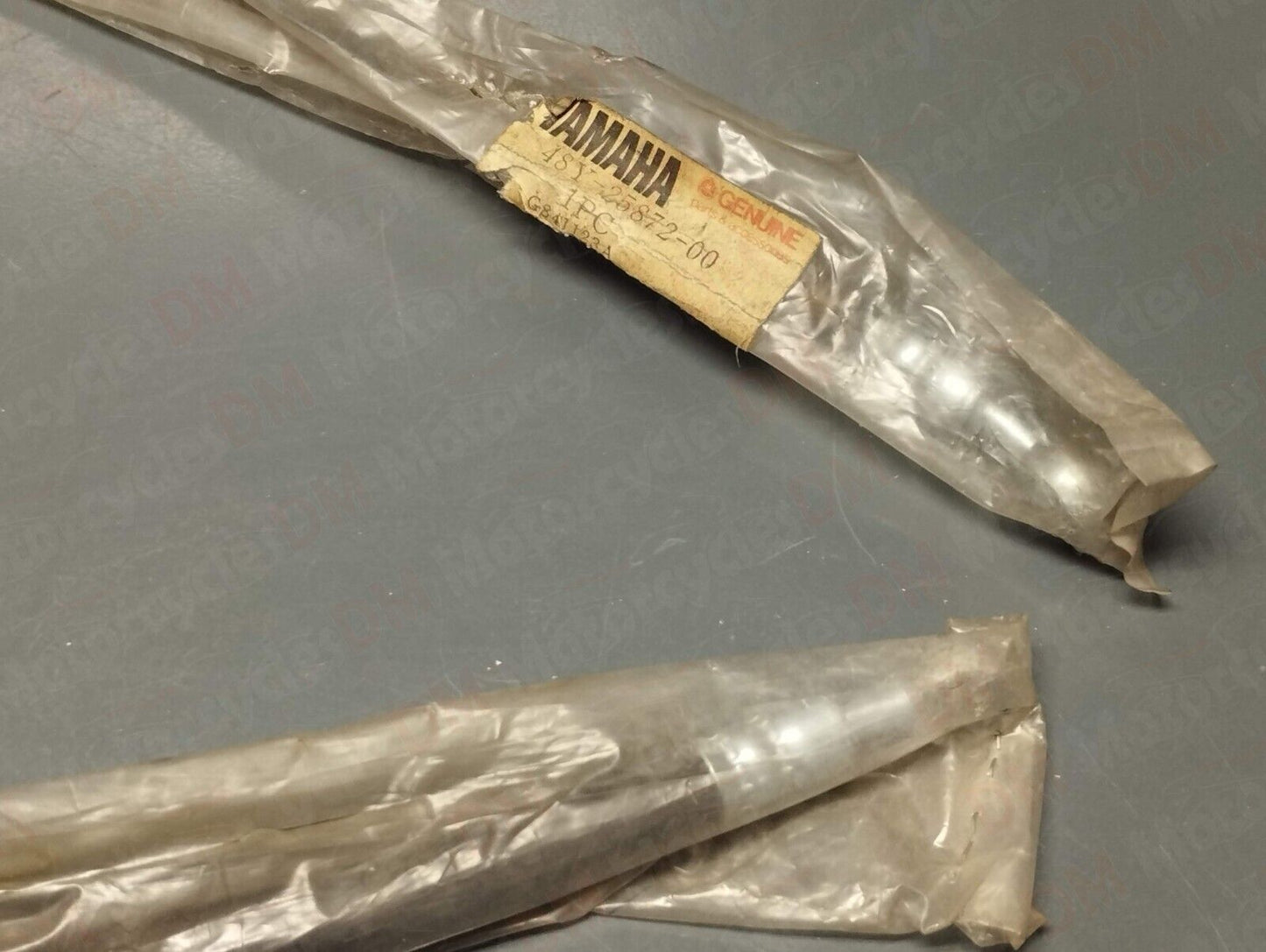 Yamaha genuine nos XT350 xt 350 brake hose pn 48y-25872-00