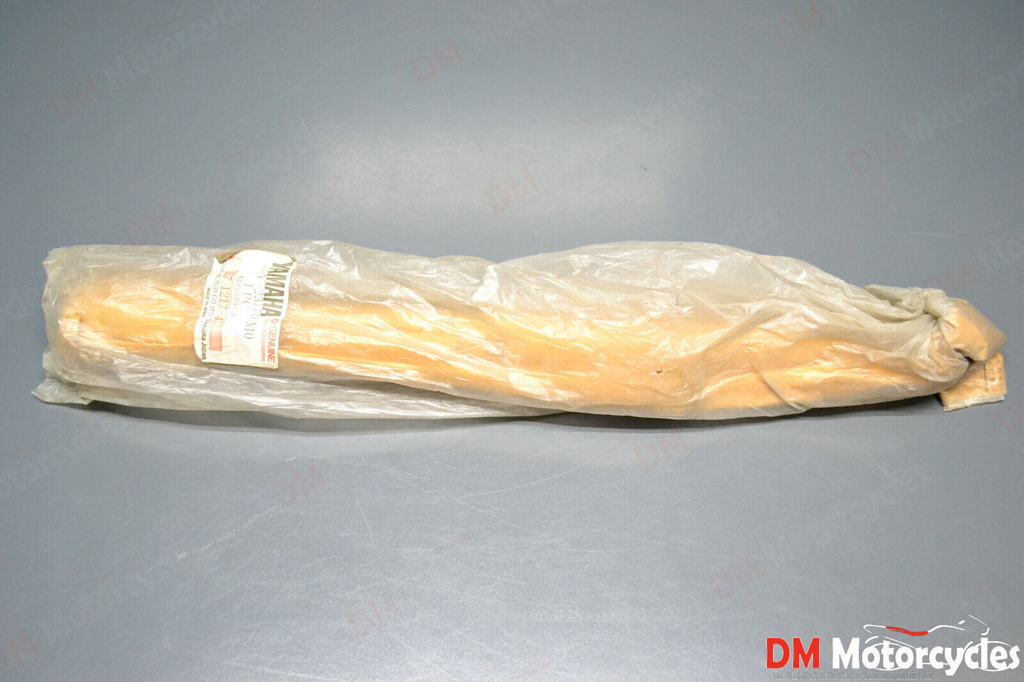 Yamaha genuine nos yz125 yz 125 1985 fork cylinder pump pn 55y-23170-m0