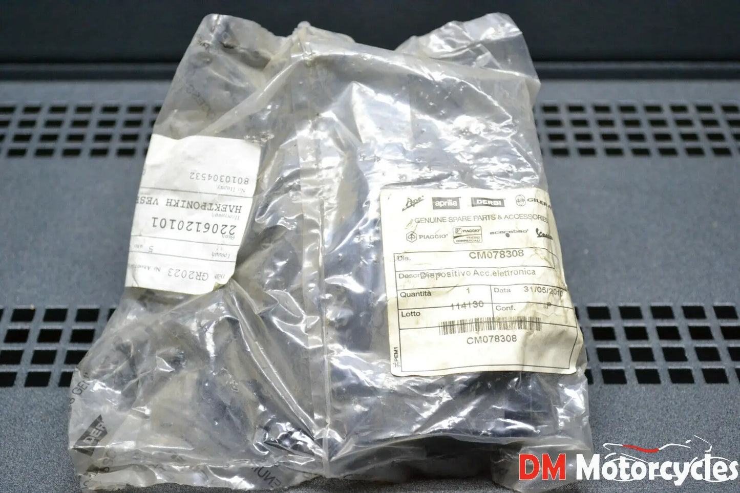 Piaggio genuine new vespa lx lxv 125 06 - 08 ECU Control Uni tPN cm078308