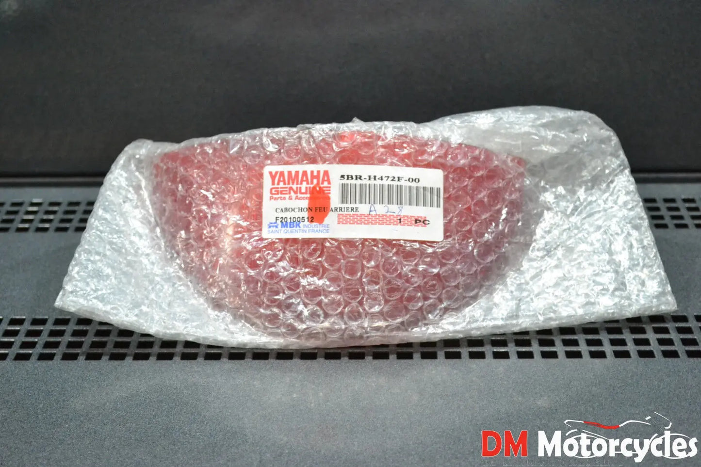 Yamaha genuine new yq50 yq100 yq brake light assy pn 5br-h472f-00