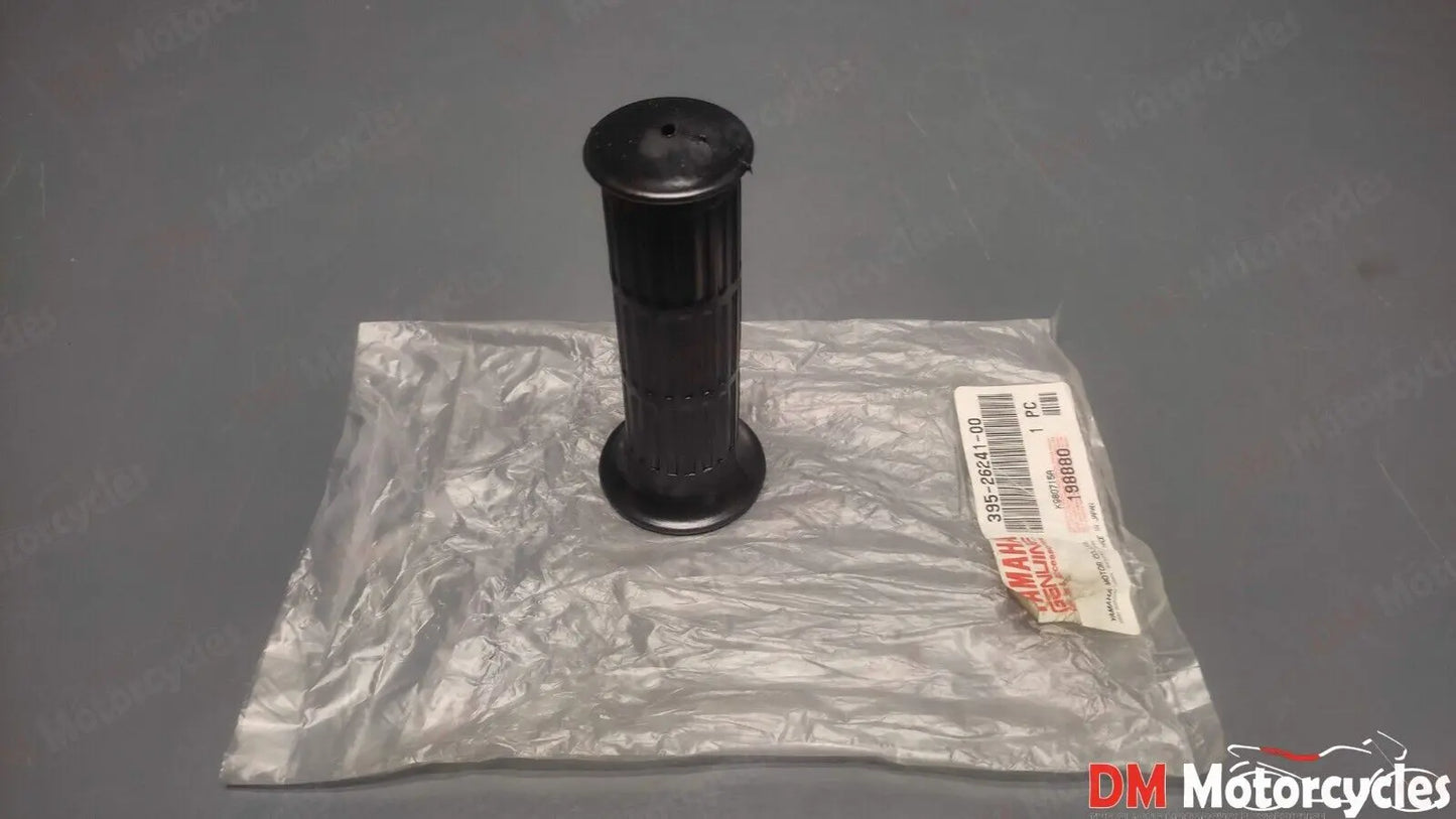 Yamaha genuine new lb50 lb80 chappy left grip pn 395-26241-00