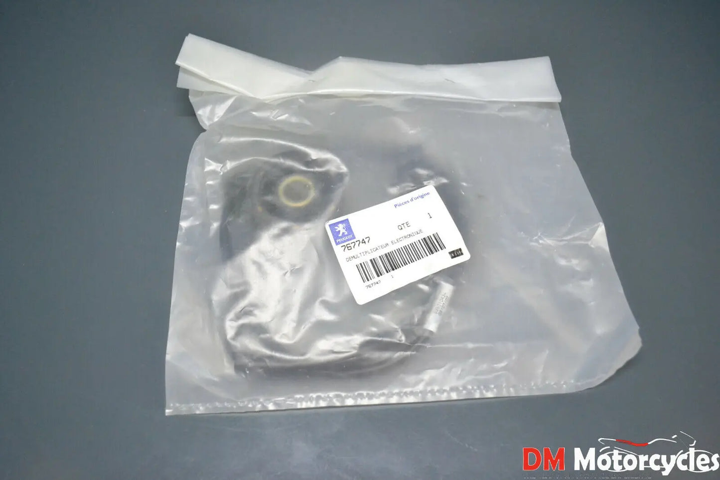 Peugeot genuine new jetforce metal x 50 electronic speedo drive sensor pn 766432