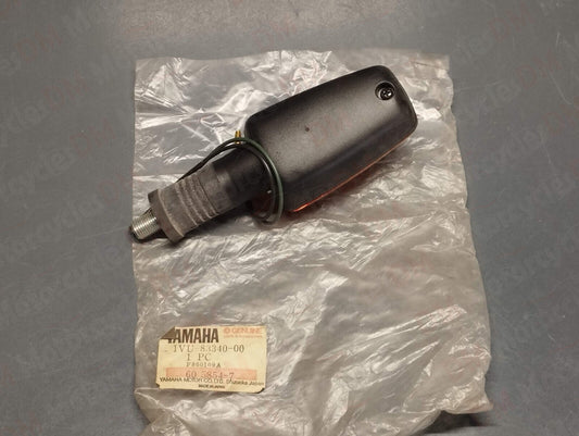 Yamaha genuine new fz 750 rd 350 srx 600 rear right turn signal pn 1vu-83340-00
