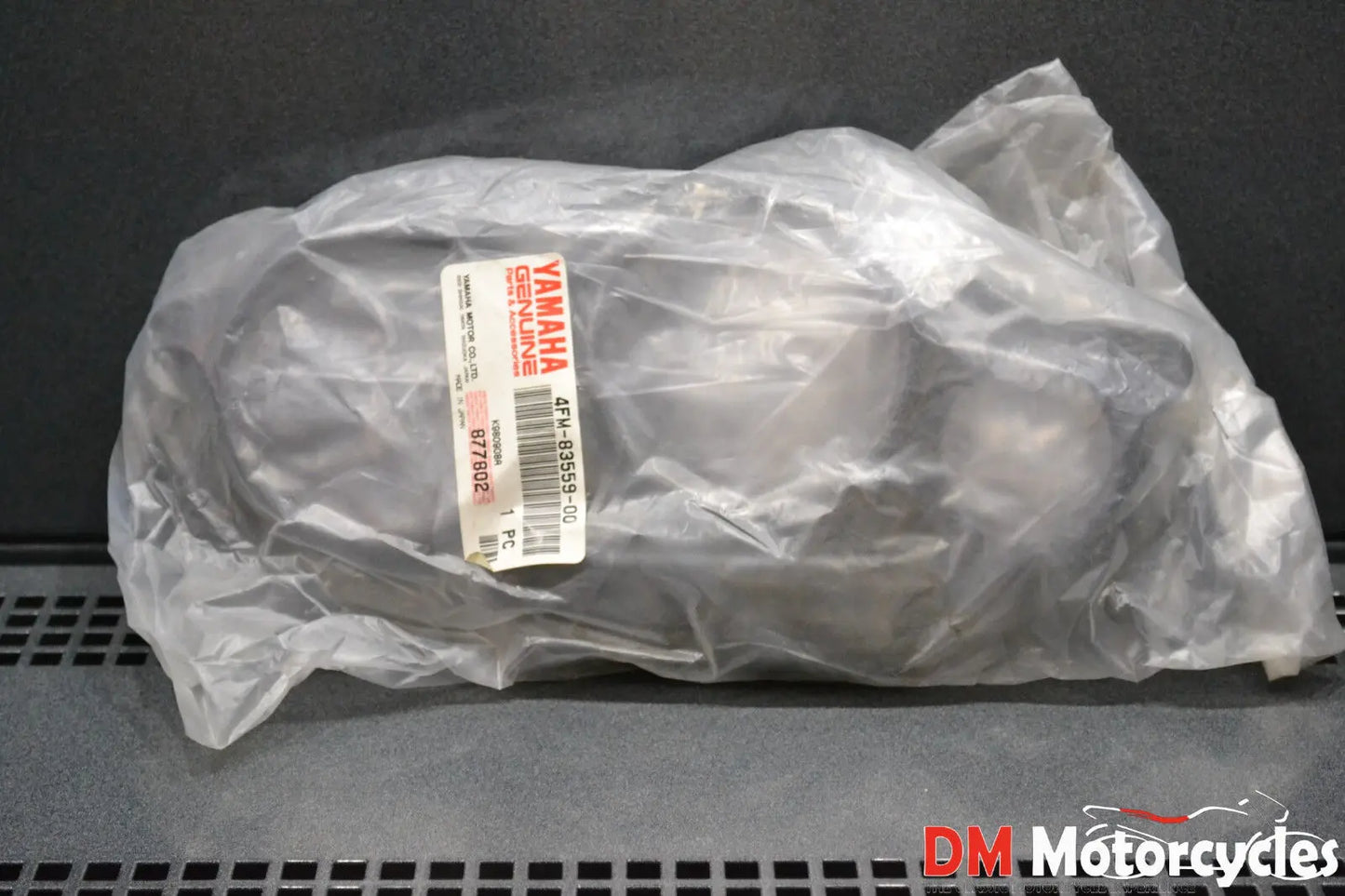 YAMAHA GENUINE NEW FZR1000 YZF600 YZF750 METER COVER PN 4FM-83559-00