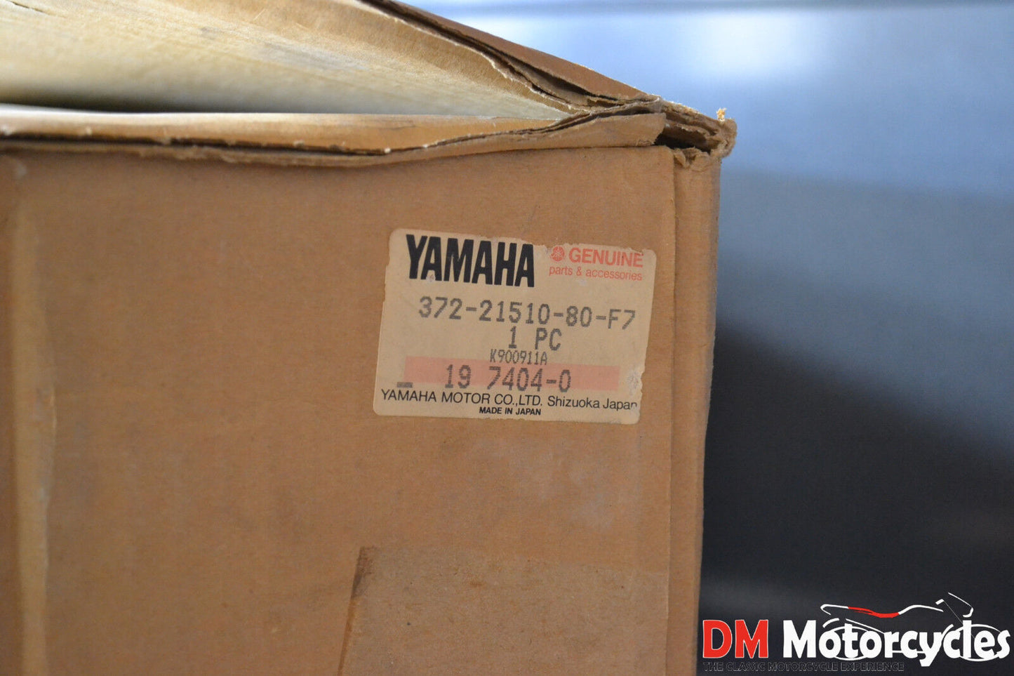 Yamaha genuine nos ya6 1966 front fender pn 372-21510-80-f7