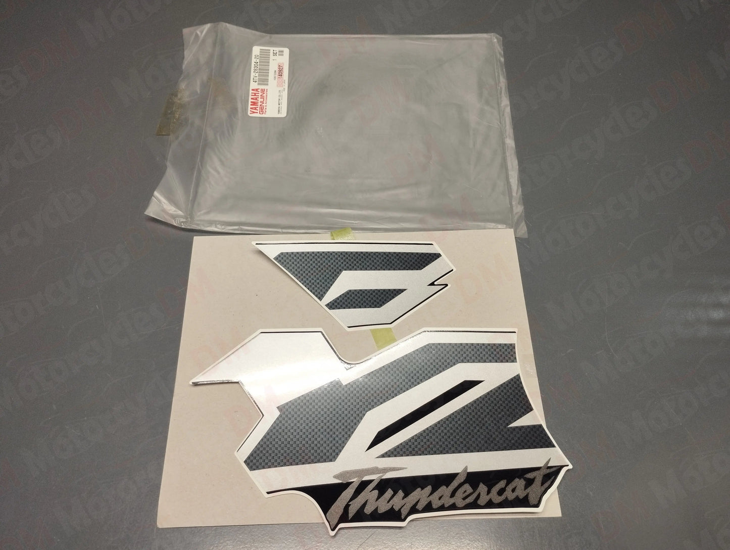 Yamaha oem new graphic set lower cover 3 decal for yzf 600r Thundercat '98 99 pn 4tv-28304-20
