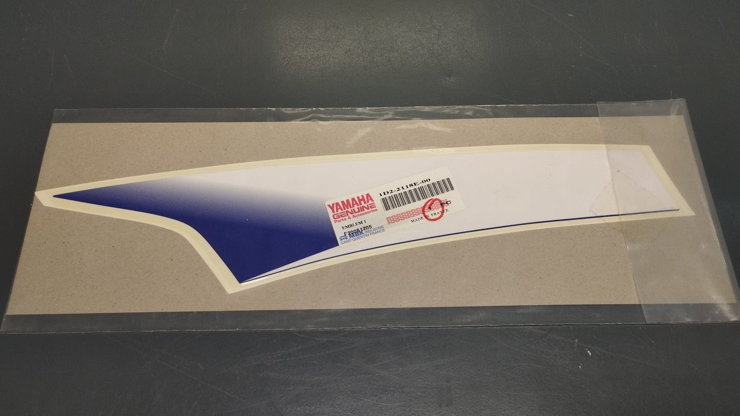 Yamaha genuine new xt660 2006 emblem 1 sticker decal pn 1d2-2118e-00
