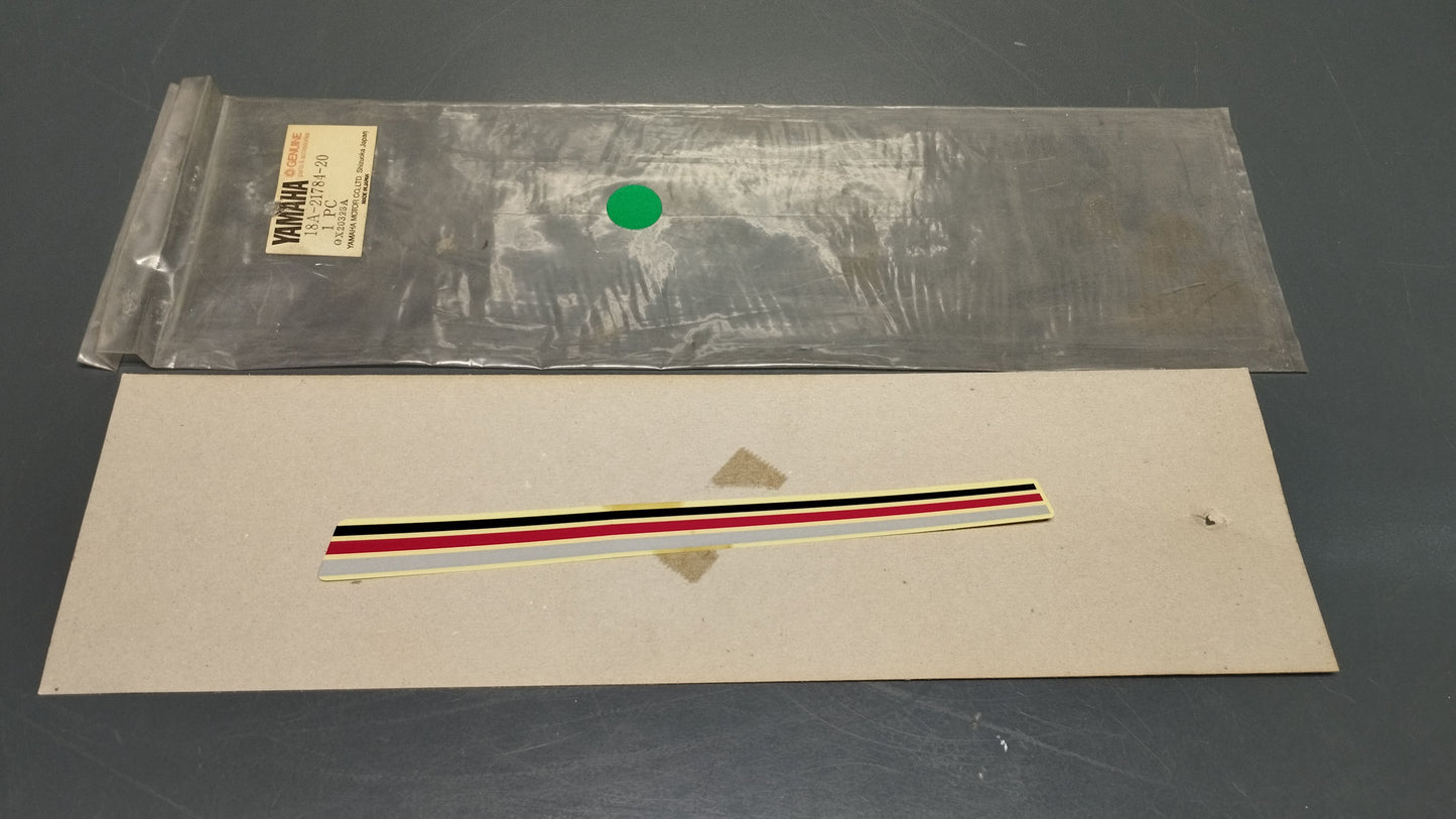 Yamaha genuine nos v80 v50 mate decal pn 18a-21784-20