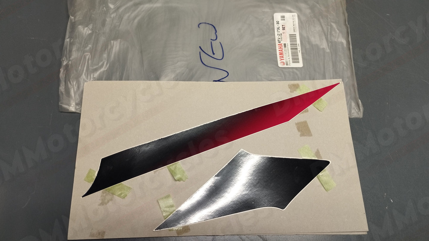 Yamaha genuine new yzf600 thundercat 1998 graphic set 1 decal pn 4tv-2173l-30