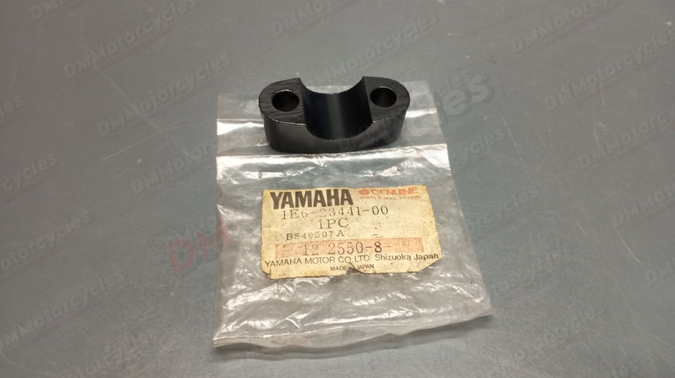 Yamaha genuine nos it bw mx yz yd yb dt ag rd rt tt xt xvs xs xtz sr upper handle holder pn 1e6-23441-00