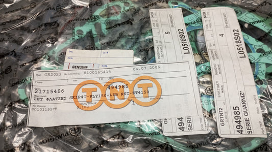 Piaggio genuine new Vespa ET4 Fly Liberty 125 150 gasket set pn 494985
