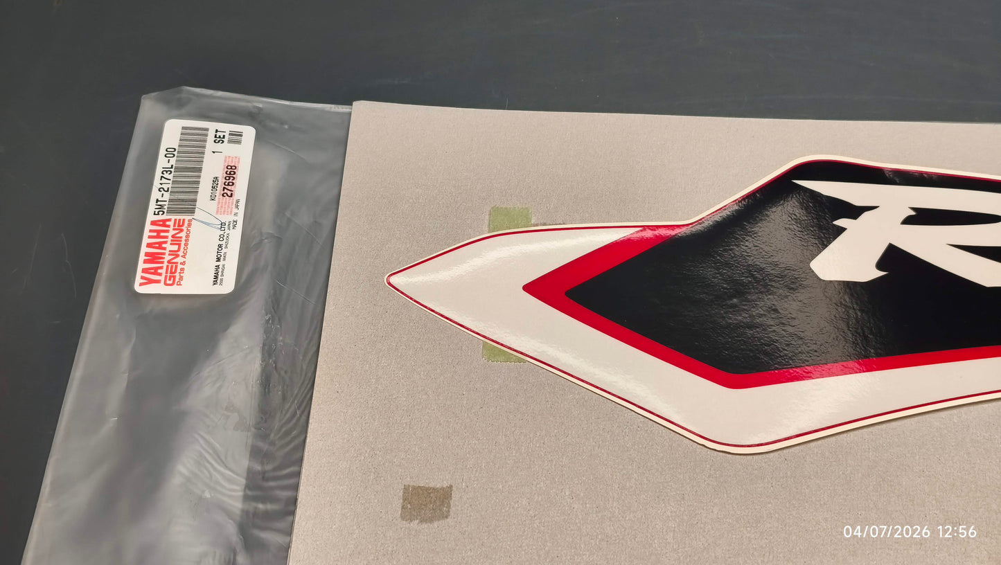 Yamaha genuine new yzf r6 2001 graphic set 1 decal pn 5mt-2173l-00
