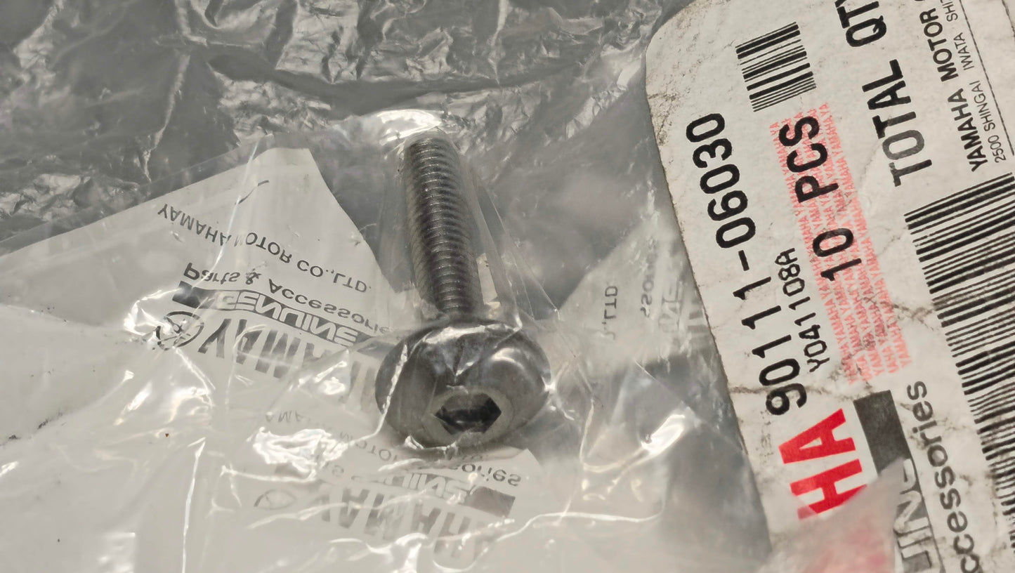 Yamaha genuine new yzf r1 r6 xv1900 xvs950 fz10 fz8 mt01 socket button hex bolt pn 90111-06030