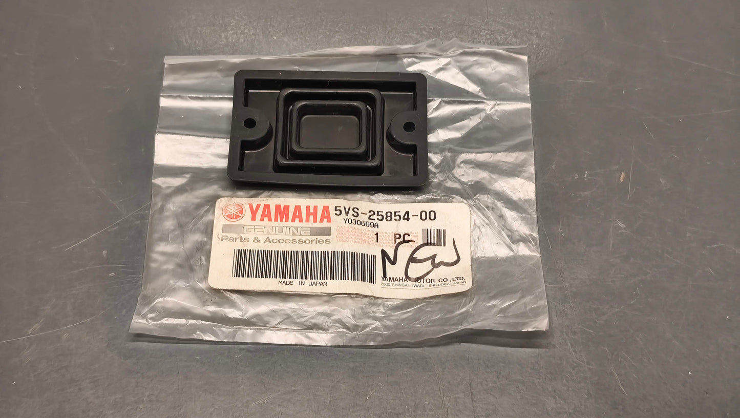 Yamaha FJR1300 / FZ1 / MT-07 Reservoir Diaphragm 5VS-25854-00