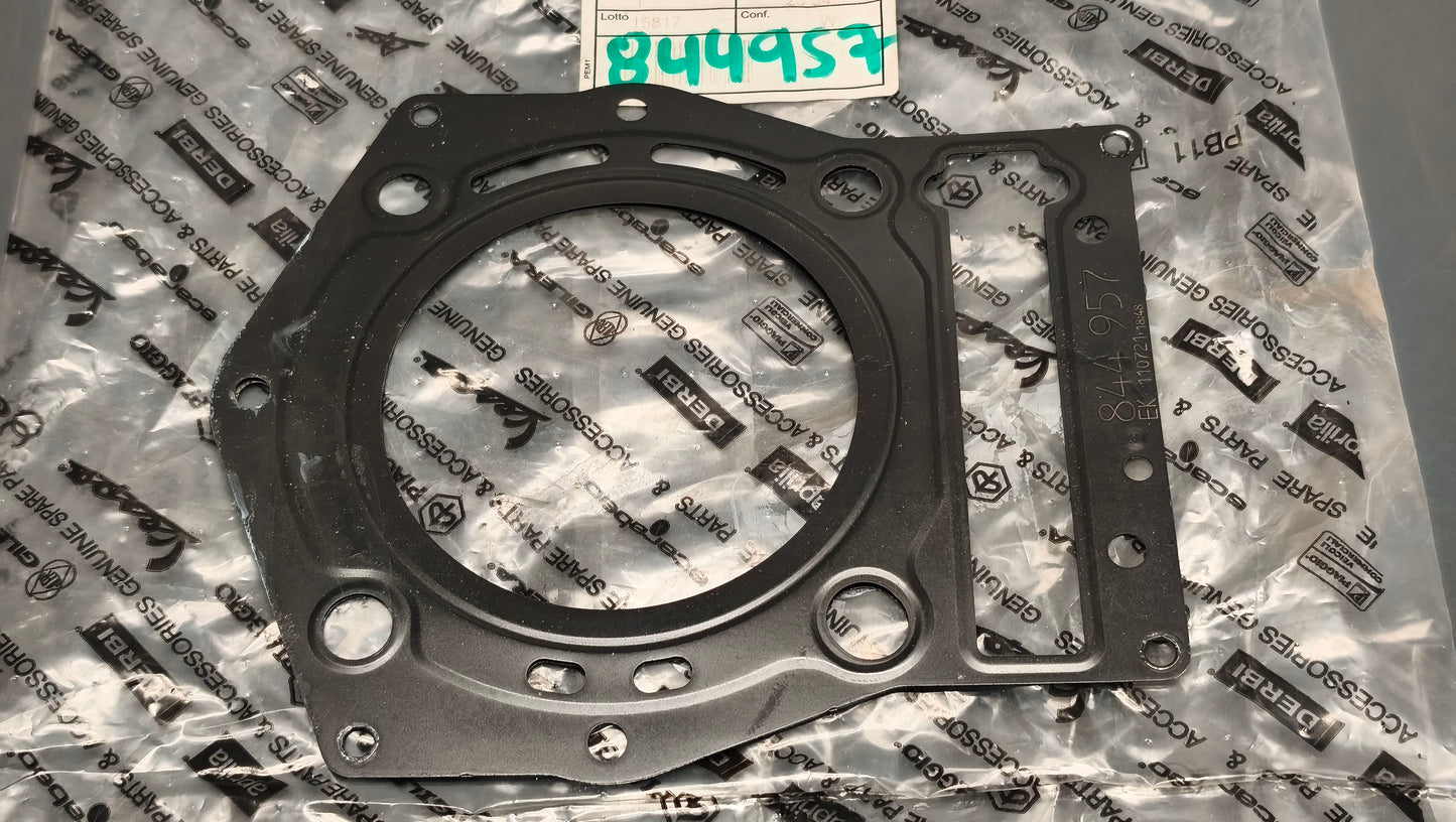 Piaggio Genuine Beverly 400 / MP3 400 Cylinder Head Gasket 844957