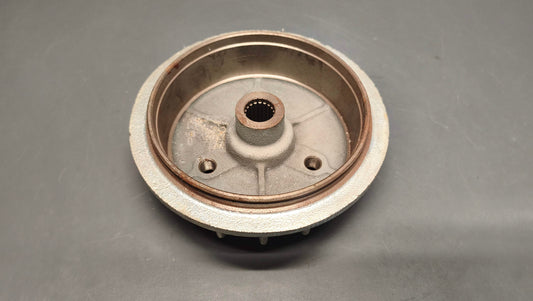 Peugeot Genuine Elyseo / Speedfight / Trekker 100–125 Rear Brake Drum Hub 750860