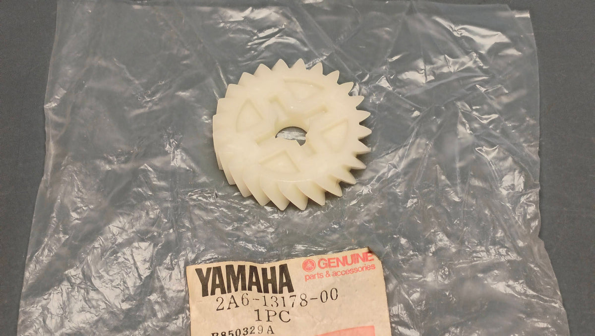 Yamaha Genuine DT175 Oil Pump Drive Gear 2A6-13178-00