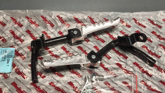 Malaguti Genuine Phantom F12 Footpeg Support Brackets Pair 084.036.00