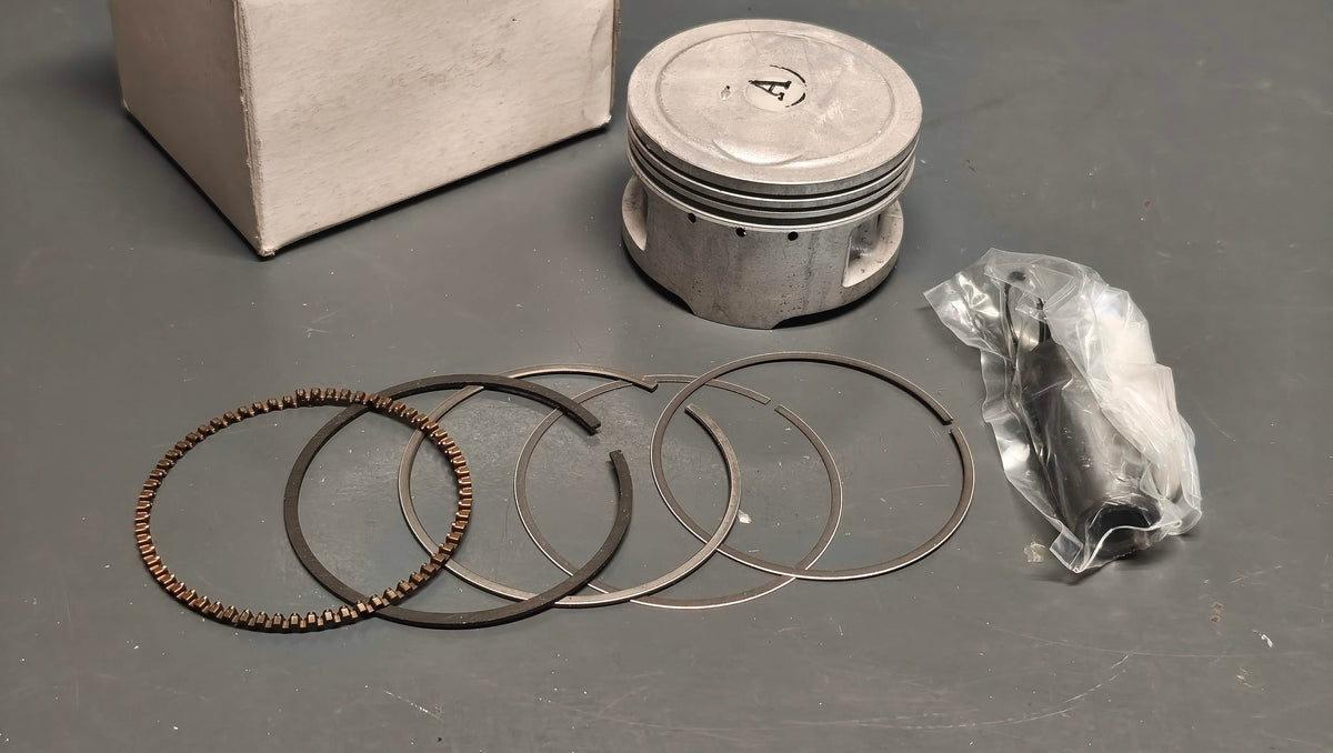 Malaguti Genuine Madison 150 Standard Complete Piston Kit 771.166.00