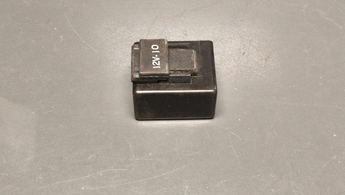 Nippondenso 6.4V Turn Signal Flasher Relay FU645SD