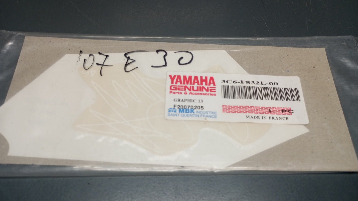 Yamaha genuine new yq50 aerox 2005 graphic 13 decal pn 3c6-f832l-00