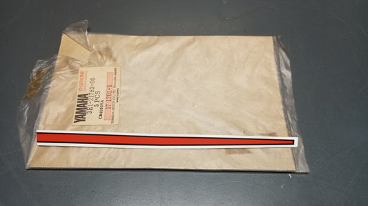 Yamaha genuine nos v80 1978 emblem 3 decal pn 3e1-21783-00 - Www.dm-motorcycles.com