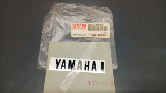 Yamaha genuine new fzr1000 1987-92 emblem sticker decal pn 99234-00020 - Www.dm-motorcycles.com