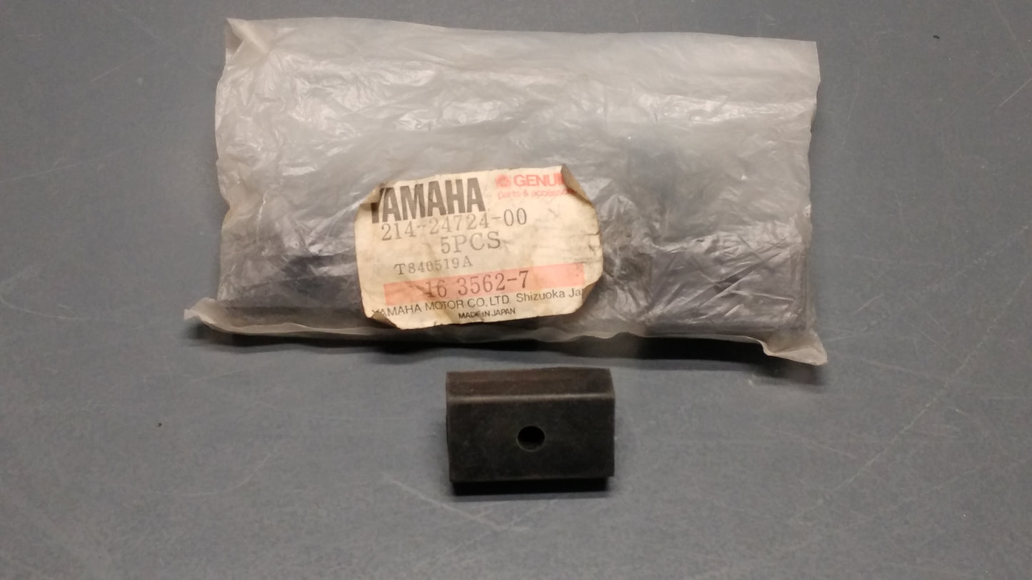 Yamaha genuine nos dt lb rd tx ty sr ct seat damper pn 214-24724-00