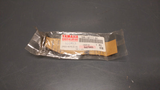 Yamaha genuine new fz 750 700 fzx 750 700 xj700 intake valve pn 1aa-12111-01