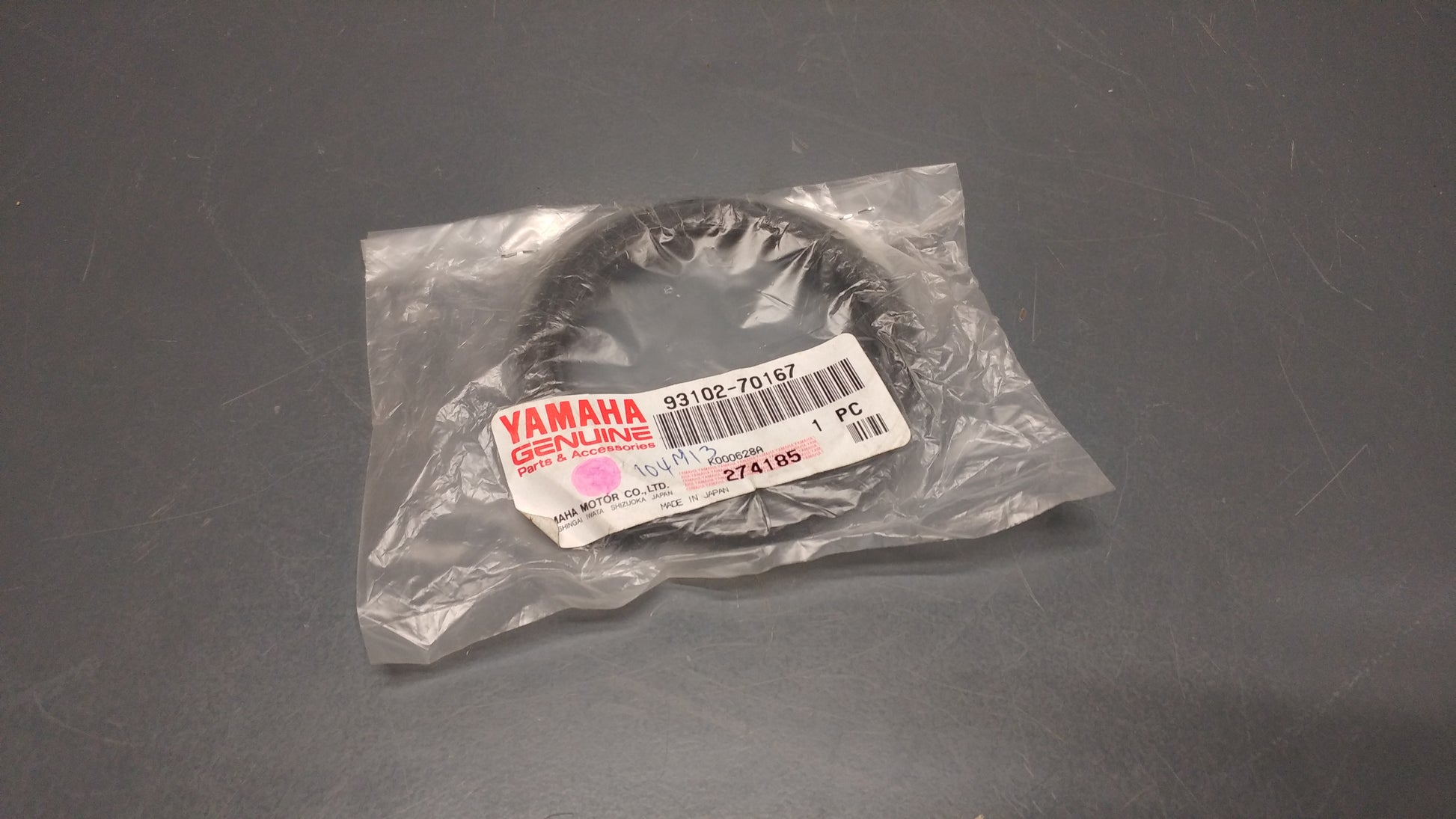 Yamaha genuine new xj900 1100 xvs1100 xvz1200 1300 oil seal pn 93102-70167