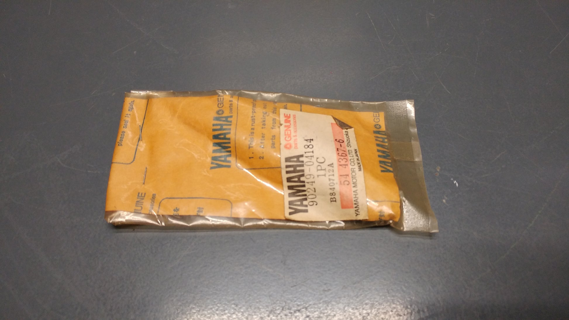 Yamaha genuine nos fz600 '86-88 fj1200 1100 600 xj600 xjr1200 1300 yx600 tensioner pin pn 90249-04184