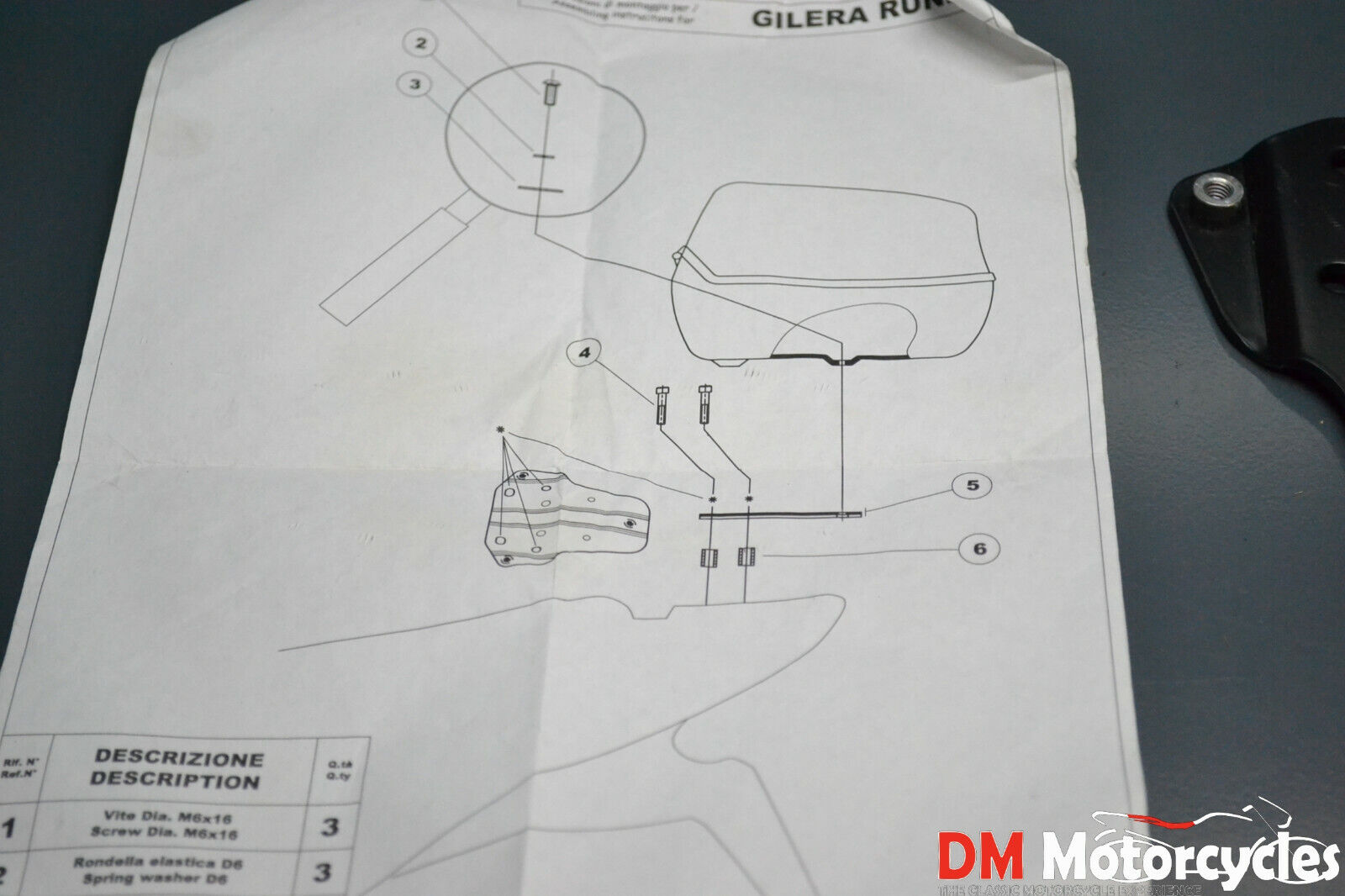 Piaggio genuine new gilera runner top box panier mounting kit pn 602988m