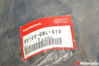 Honda genuine new dio af34 af35 rear mudguard pn 80100-gbl-010